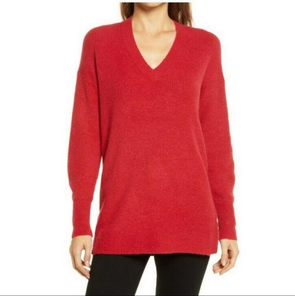 NEW Halogen Size Small Red Soft Fuzzy V-neck Relaxed-Fit Longline Tunic Sweater